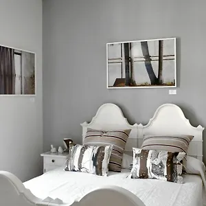 https://rossosegnale.italymilanhotels.net