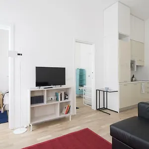 Apartment Primopiano - Astolfo 12, Milan